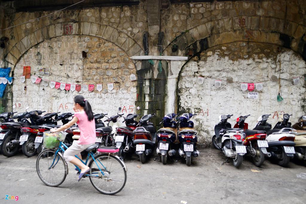 tin nong trong ngay: Đục 127 vòm cầu trăm tuổi ở phố cổ - ảnh 12