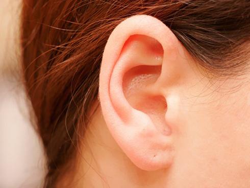 Bói tướng: Phụ nữ có dái tai này có tướng giàu sang