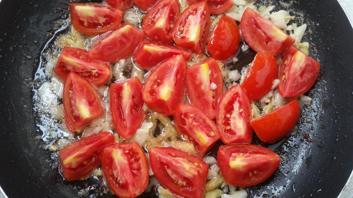 Mon ngon moi ngay: Cách làm sườn sốt chua ngọt-ảnh 4