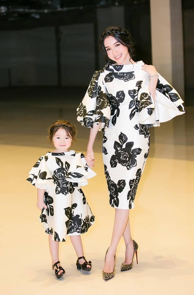 Ngày gia đình Việt Nam: mẹ con Elly Trần mặc đồ đôi xuất sắc - ảnh 1