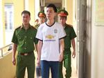 Bệnh nhân may mắn sống sót sau vụ chạy thận ở Hòa Bình xin giảm tội cho bác sĩ Lương