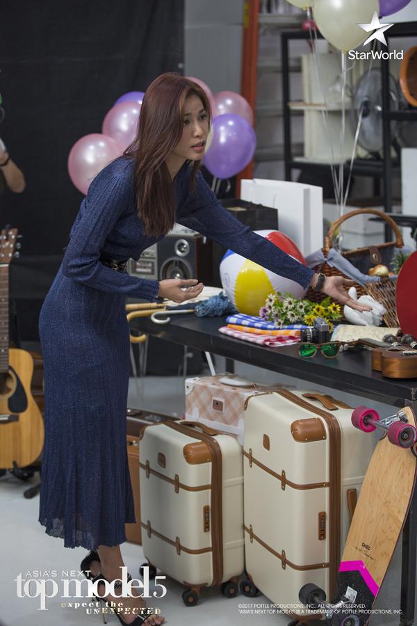 Những bộ cánh đem lại danh hiệu Á quân cho Minh Tú tại Asia's Next Top Model 2017 -4