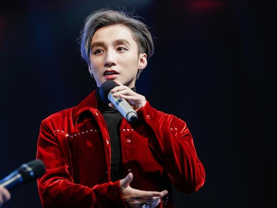 Sơn Tùng M-TP vượt mặt G-Dragon, Taeyeon ở vòng bình chọn SBS PopAsia 2017