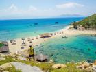 Những con đường giữa biển đẹp mê hồn ở Việt Nam