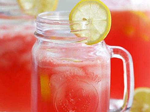 Sinh tố dưa hấu chanh tươi