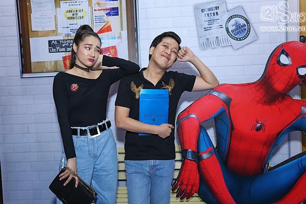 Trường Giang - Nhã Phương nhắng nhít đi gặp Người nhện -3