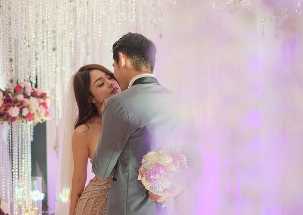 tình cảm mặn nồng của Quang Đăng - Thái Trinh -6