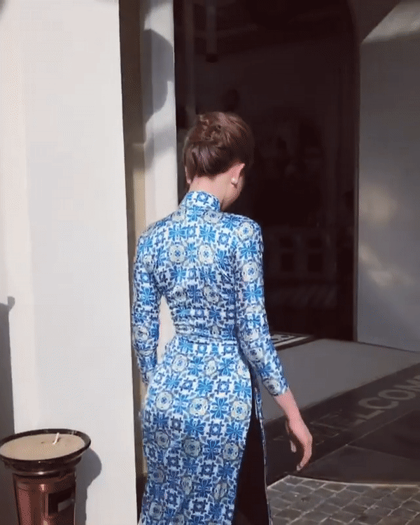 Thời trang của Ngọc Trinh  hóa thân thành 'Em chưa 18'-4