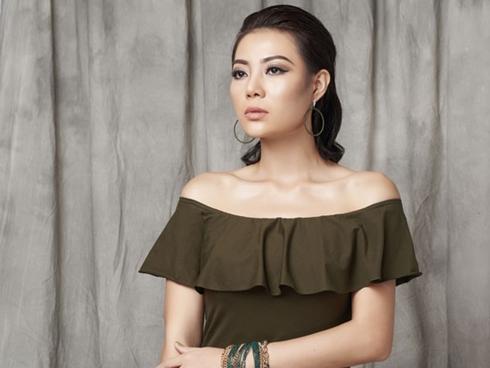 Con gái 'ông Trùm' nói về chuyện say nắng bạn diễn