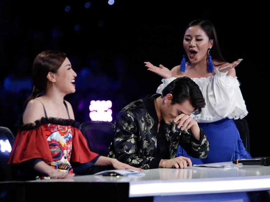 'Nam thần' Isaac kể về mối tình đầu học lớp 5 với lớp trưởng xinh đẹp-16