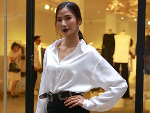 Hoàng Thùy diện thắt lưng Topshop, đụng hàng với loạt sao thế giới