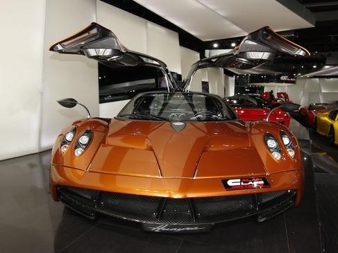 'Thần gió' Pagani Huayra 78 tỷ Đồng 'sổ mũi', Minh 'Nhựa' mất hơn 1 tỷ Đồng