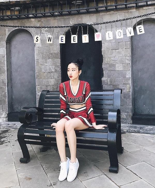 Street style sao Việt tuần qua -8