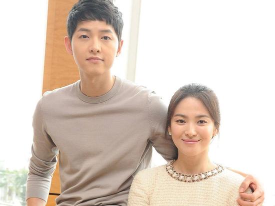 Sao Hàn 12/7: Bố Song Joong Ki nghĩ gì về con dâu tương lai Song Hye Kyo?