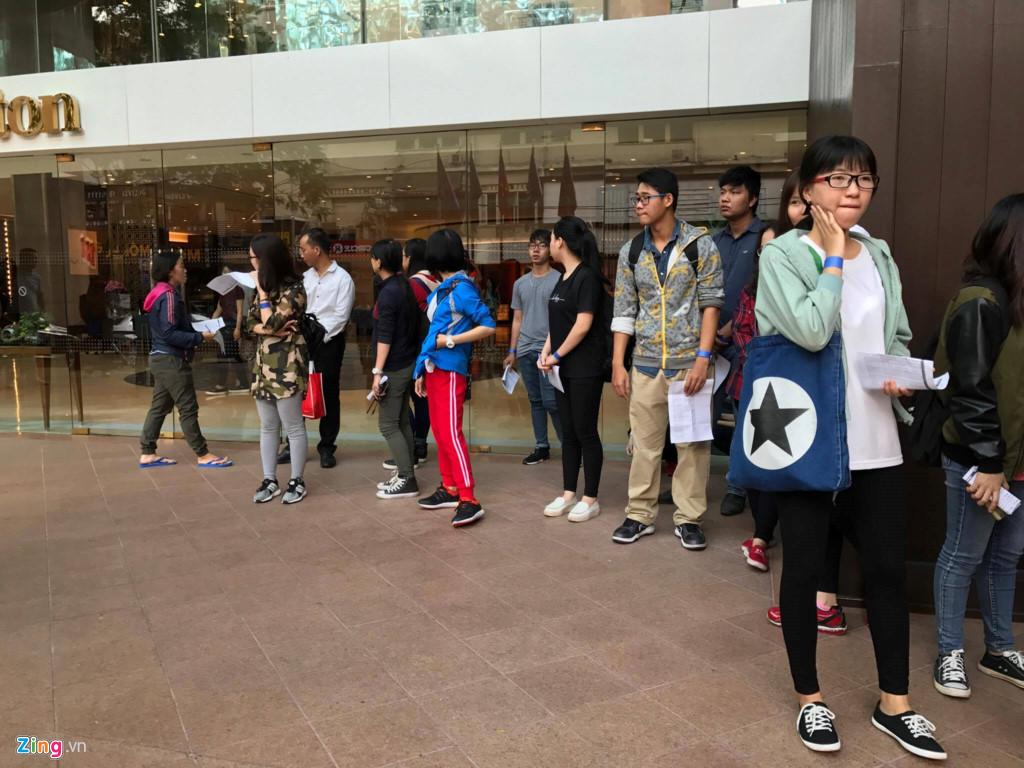 Vợ chồng 'Triệu Mẫn' Giả Tịnh Văn và Trịnh Nguyên Sướng đến Việt Nam ghi hình -9