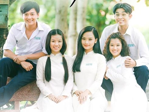 'Cô gái đến từ hôm qua': Tấm vé thời gian đưa người xem về thuở học trò mộng mơ
