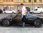 Zlatan Ibrahimovic tậu siêu xe triệu đô LaFerrari