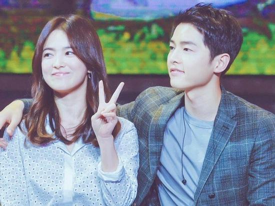 Sao Hàn 21/7: Dù không liên quan, phim của Song Joong Ki vẫn đặc biệt cảm ơn Song Hye Kyo