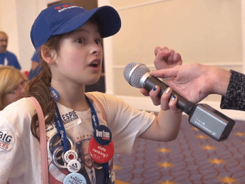 Cô bé 11 tuổi 'thông minh hơn nửa nước Mỹ' khiến mạng xã hội dậy sóng