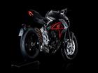 MV Agusta Brutale 800 2017: Hầm hố và hút mắt