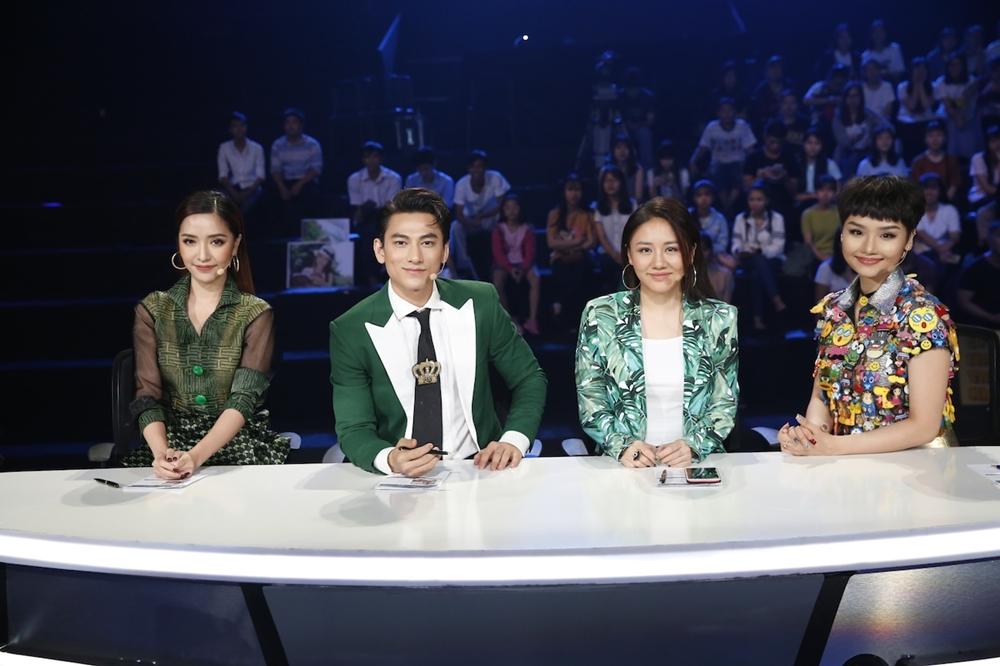 Miu Lê càng ngày càng khác lạ từ gương mặt cho đến gu thời trang xấu thảm-7