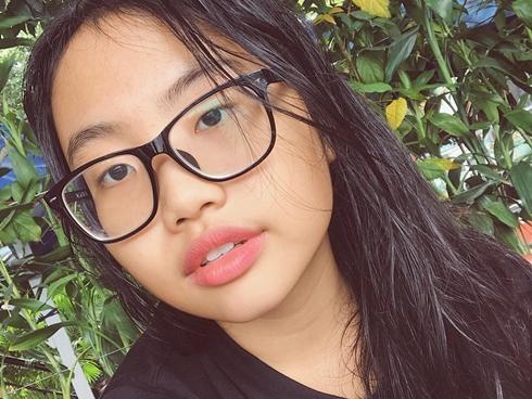 Tin sao Việt: Phương Mỹ Chi nhắn nhủ 'Hãy bớt chửi bới và chỉ gõ bàn phím chê bai'