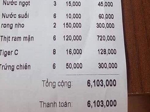 Đánh đôi giày cho khách nam thanh niên 'chặt chém' 300 nghìn đồng-2