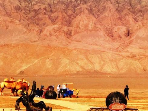 Theo chân thầy trò Đường Tăng đến 'chảo lửa' nóng nhất ở Trung Quốc