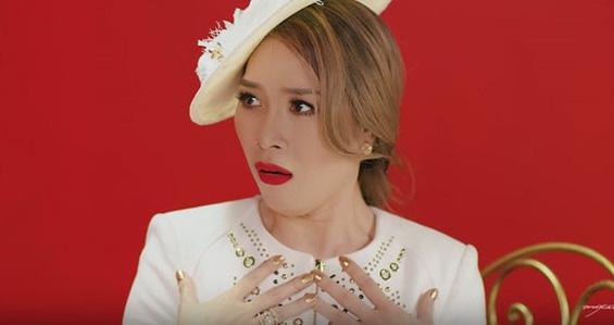 Clip: 'Lầy' kiểu Mỹ Tâm bảo sao fan cứ 'chết đứ đừ' dù đi theo đã 20 năm -1