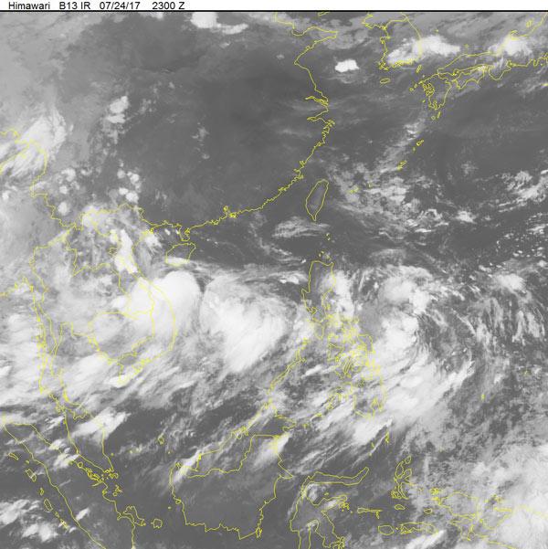 Bão số 4 trên hình ảnh mây vệ tinh