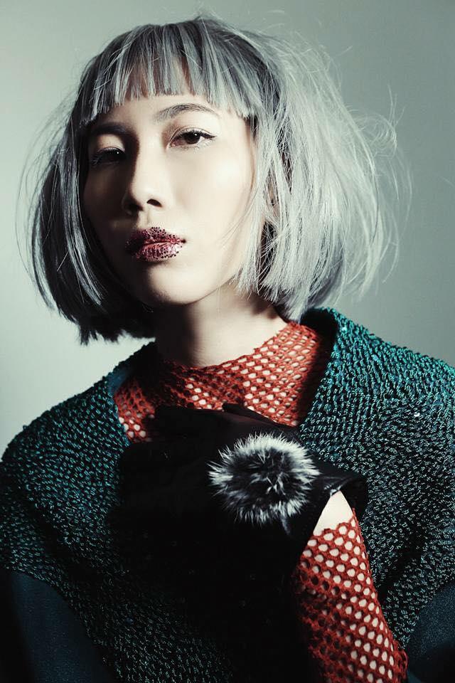 Khám phá gu thời trang của 'thánh mặt đơ' - Cao Ngân Next Top -3