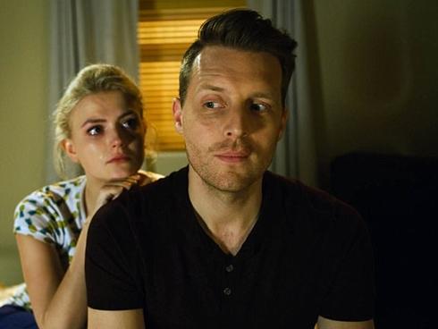 Cảnh cưỡng bức tập thể khiến sao trẻ suýt bỏ nghiệp diễn viên