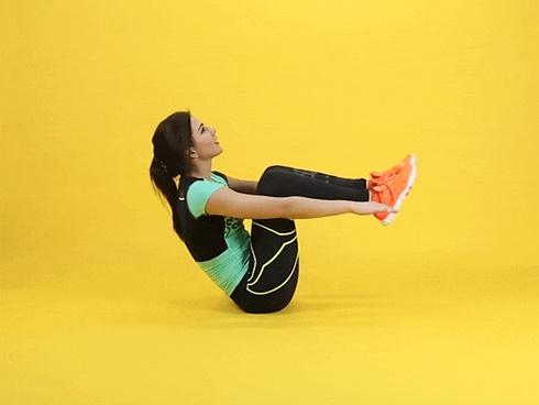 9 bài tập cực đơn giản giúp giảm mỡ bụng, săn chắc vòng 3 chỉ 15 phút mỗi tối-1