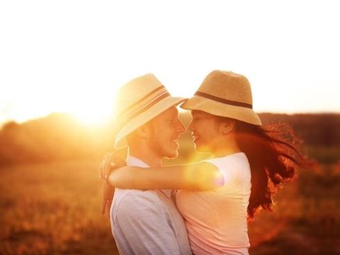 Điểm danh 5 cung Hoàng đạo tin tưởng tuyệt đối vào 'nửa kia'