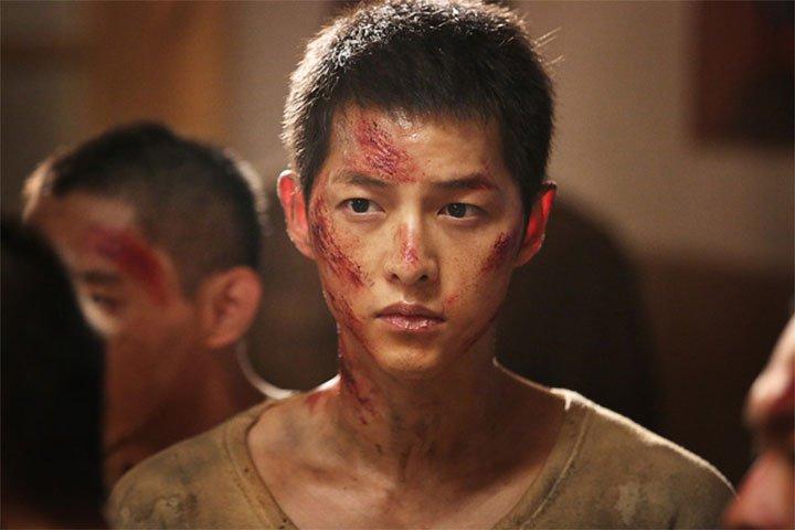 Song Joong Ki xin lỗi vì lấy chuyện kết hôn để quảng bá cho phim mới-2