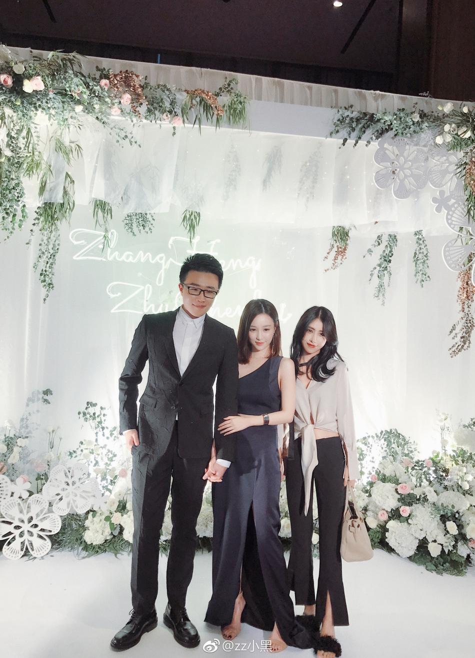 Lễ đính hôn lộng lẫy của bạn gái cũ thiếu gia giàu nhất Trung Quốc-1