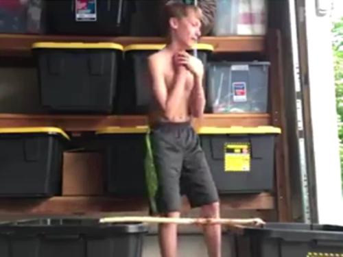 Clip hài: Cái ngày bị 'sao quả tạ' rớt trúng đầu-1