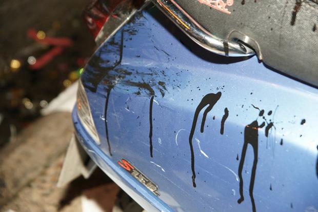 Quán trà sữa của Phạm Hương bất ngờ bị tạt sơn đúng ngày khai trương-4