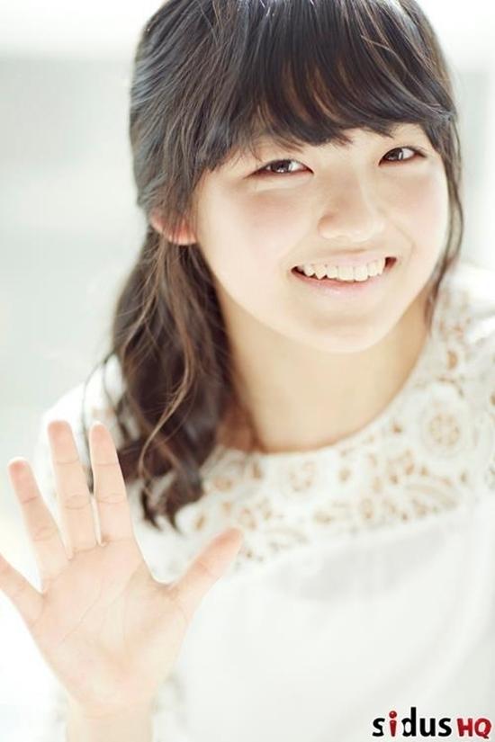 Ngỡ ngàng trước nhan sắc kém xinh của sao nhí bị bắt nạt trong 'Gia đình là số 1'-6