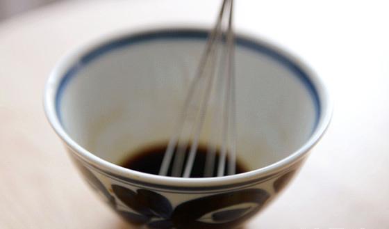 5 phút có ngay món trứng ốp ăn kèm bánh mì ngon mê ly-2