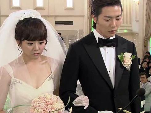 Cái quý nhất em cho thiên hạ, giờ còn kênh kiệu nỗi gì!-4