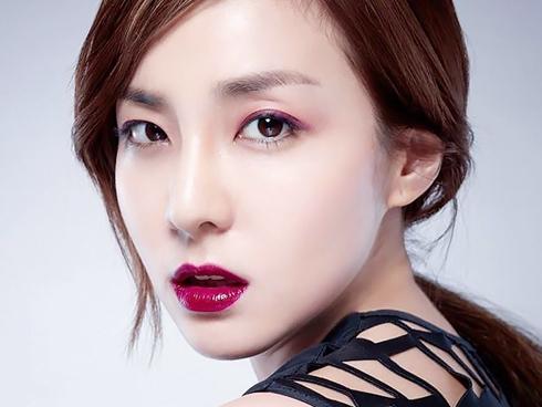 Nhất định bạn gái phải nhớ những mẹo phong thủy cho túi xách này để tiền vào như nước-4