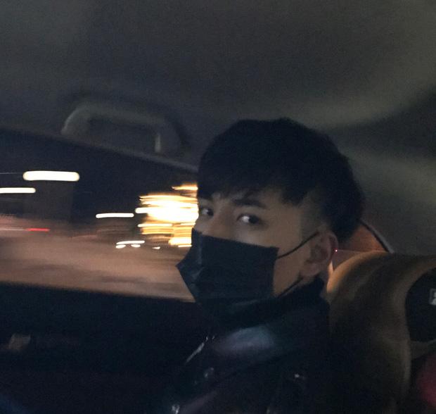 Nhan sắc thật của 'hot boy khẩu trang' làm các cô gái phát cuồng-2