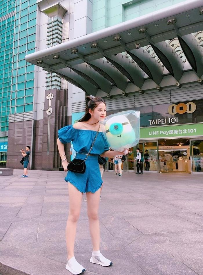 Cứ mặc như Chi Pu là kiểu gì cũng được khen xinh đẹp 'hết nấc'-1