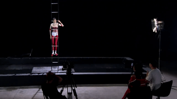 Giữ nguyên bản chất xắt xéo, Thùy Dương Next Top 'đá đểu' Cao Ngân thủ lĩnh nhà chung-8