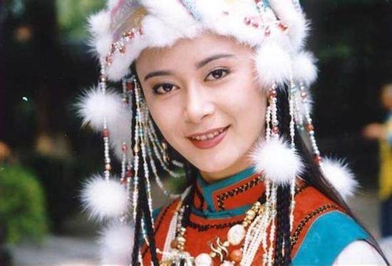 Không thể nhận ra nàng công chúa bí ẩn nhất của 'Hoàn Châu cách cách' sau 20 năm-3