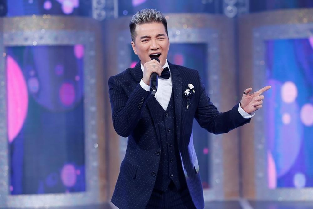 Lộ diện chàng trai có giọng hát giống hệt Đàm Vĩnh Hưng-1