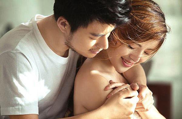 Đàn ông ngoại tình, khôn khéo đến mấy cũng để lộ những dấu hiệu này-2