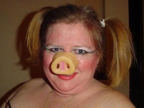 Cười vỡ bụng với những mẫu giày siêu độc đáo trên thế giới-13