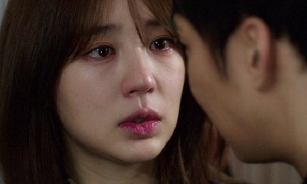 Tá hỏa khi về đến nhà đồ lót thủng lỗ chỗ và câu trả lời thản nhiên của bạn trai-2